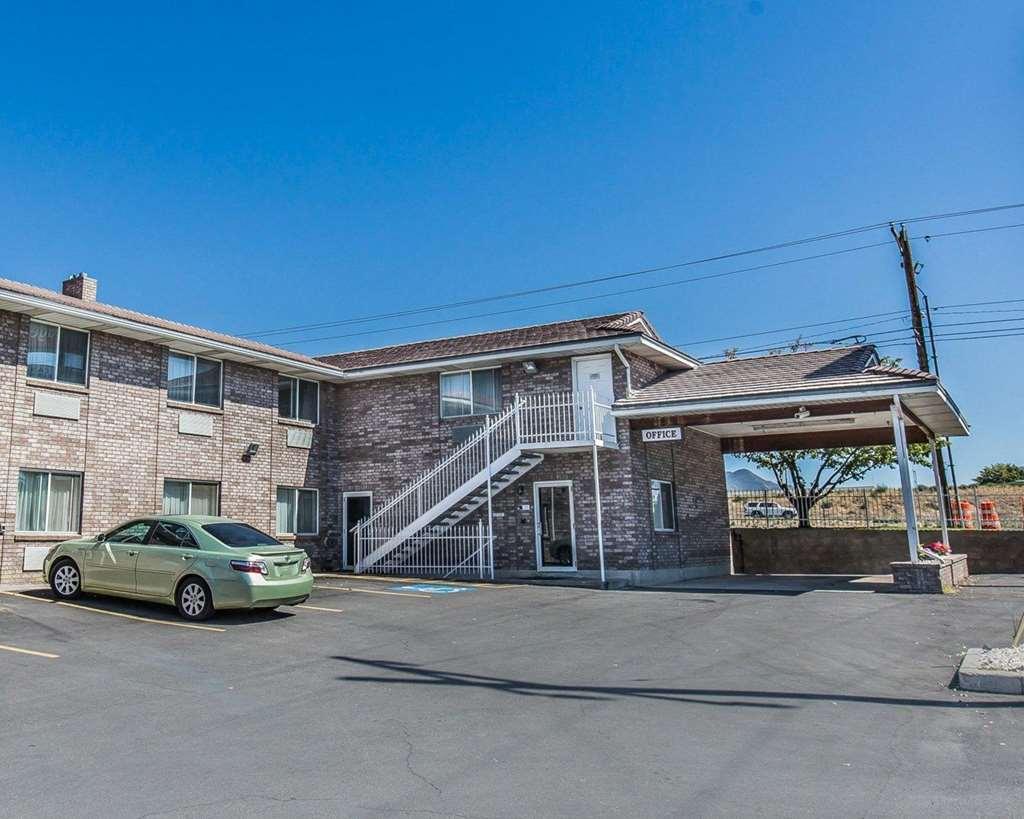 Ameri-Stay Inn & Suites Clearfield Dış mekan fotoğraf